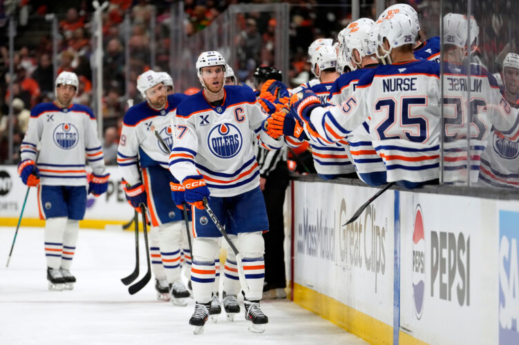 Oilers, Islanders and Blackhawks have been among the biggest winners in the NHL lottery's history
